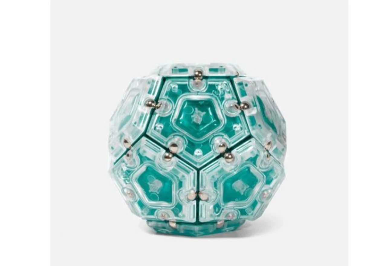 Speks Geode Magnetic Fidget Sphere 4 Speks Geode Magnetic Fidget Sphere - Image 4